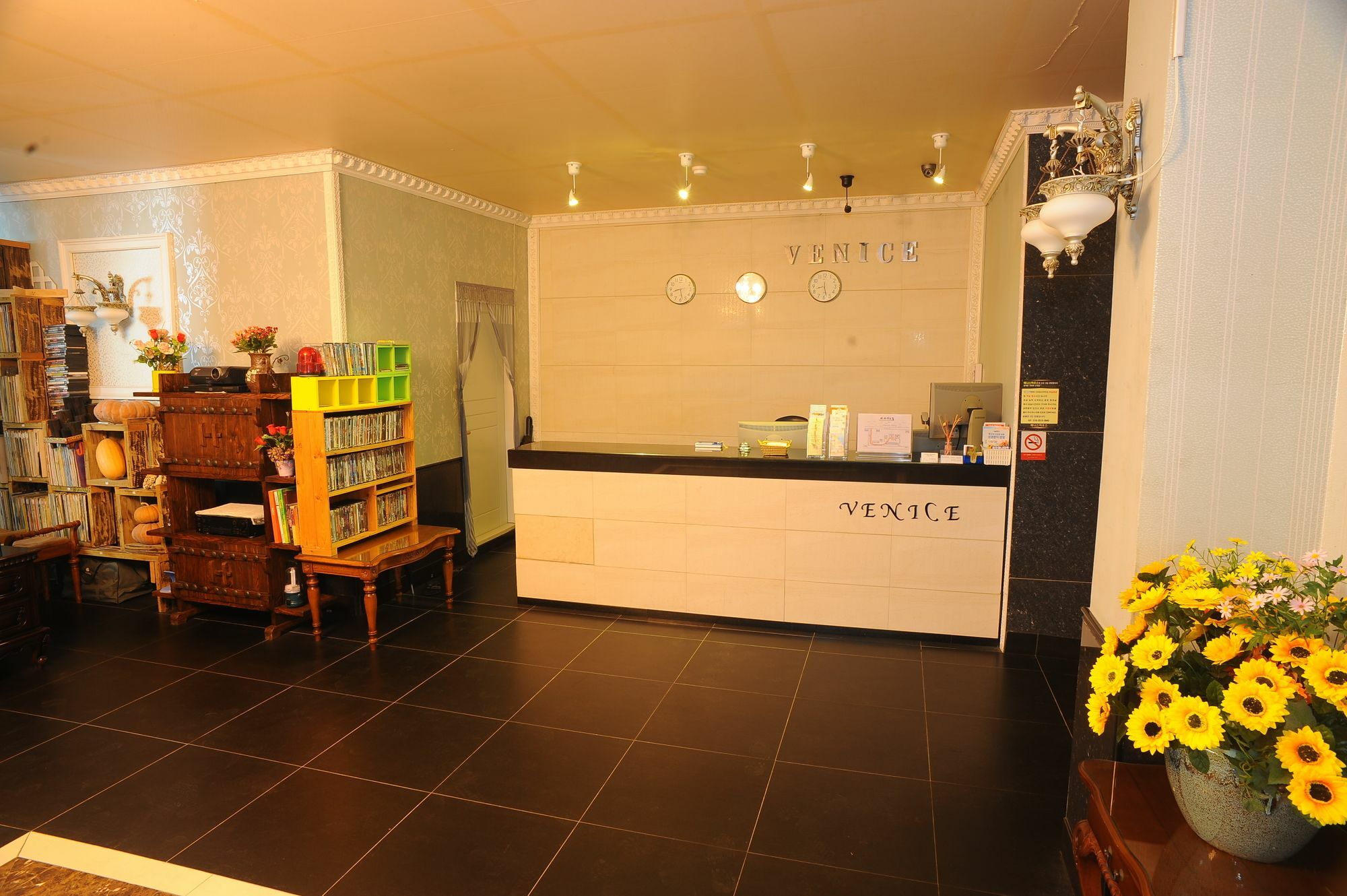 Venice House คังนึง ภายนอก รูปภาพ